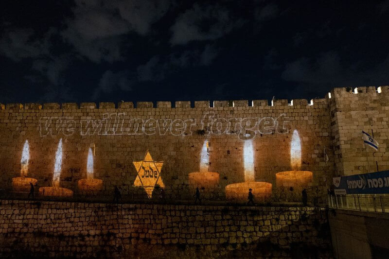 אירועי ה-7 באוקטובר מחדדים את זיכרון השואה