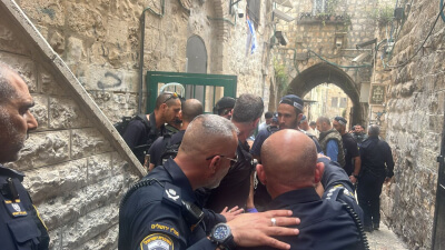 פיגוע דקירה בעיר העתיקה: שוטר נפצע באורח קל